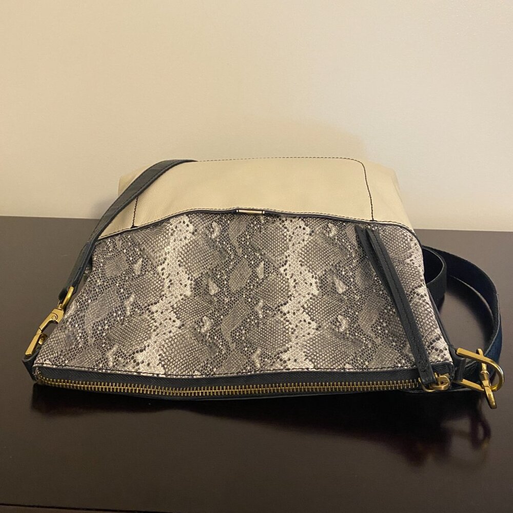 Fossil Amelia Python White Leather Black Hobo Cro… - image 6